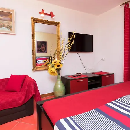 Seget Vranjica 9430 Trogir