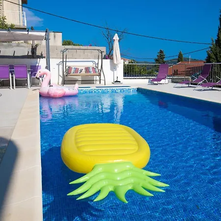 Seget Vranjica 9430 Trogir